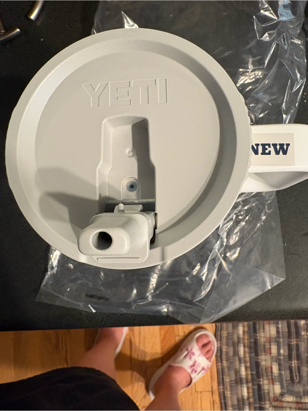 Yeti White Rambler 30 oz Travel Mug with Handle - Picture 2 of 5